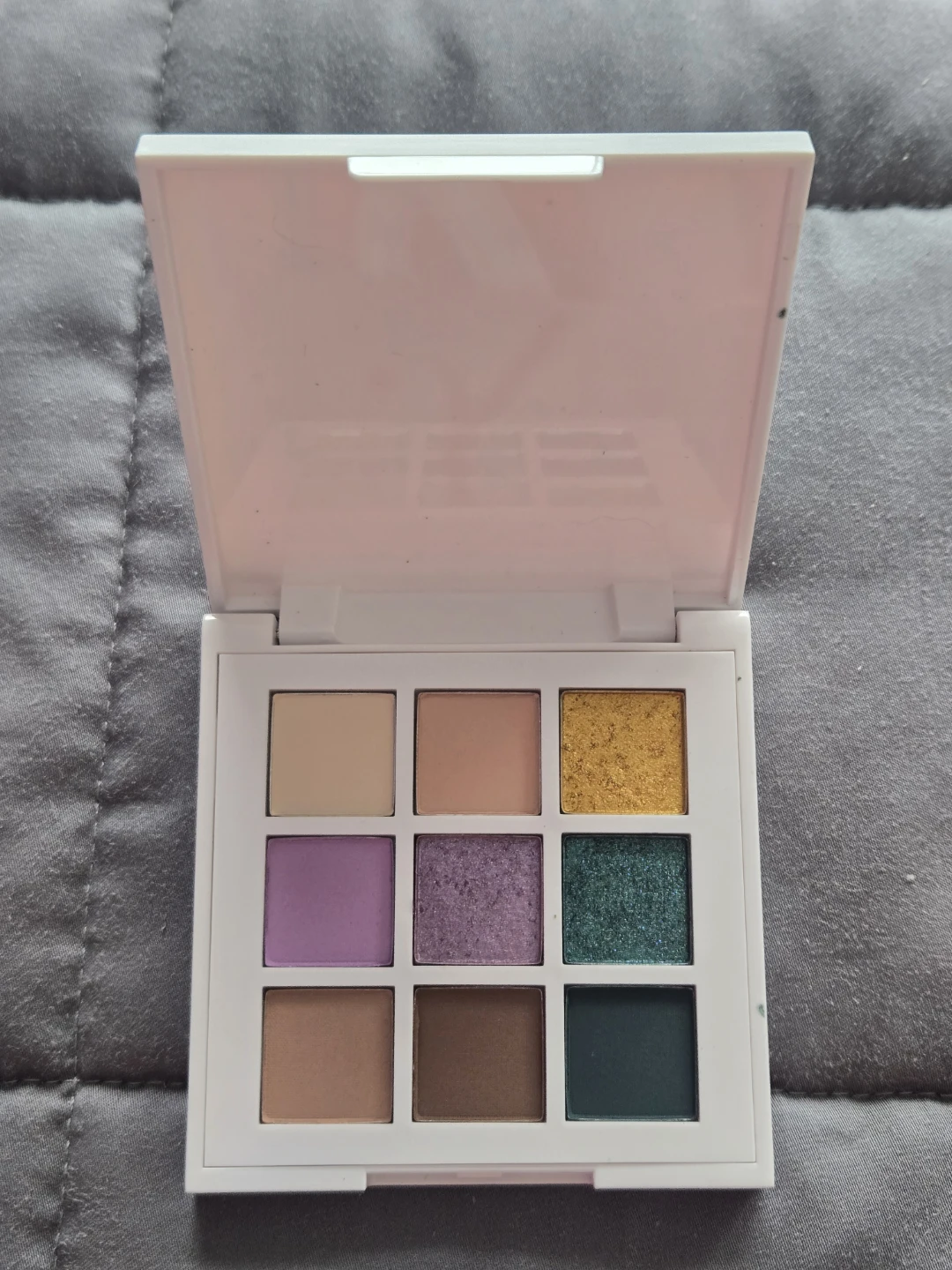 Makeup Bundle: Annabelle, Benefit, Covergirl + More! - photo 2