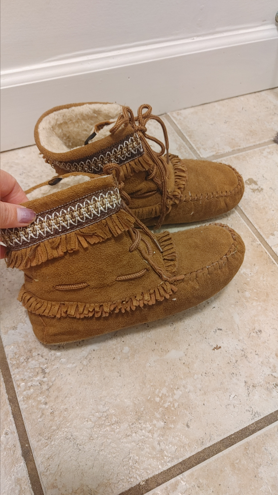 Women's Moccasin Style Boots, Brown size 6