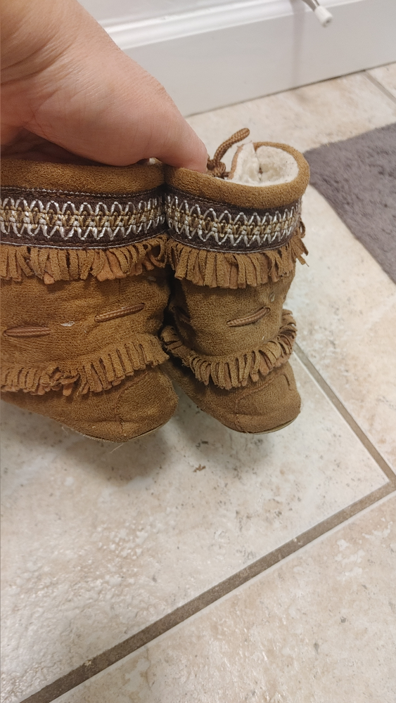 Women's Moccasin Style Boots, Brown size 6 - photo 4