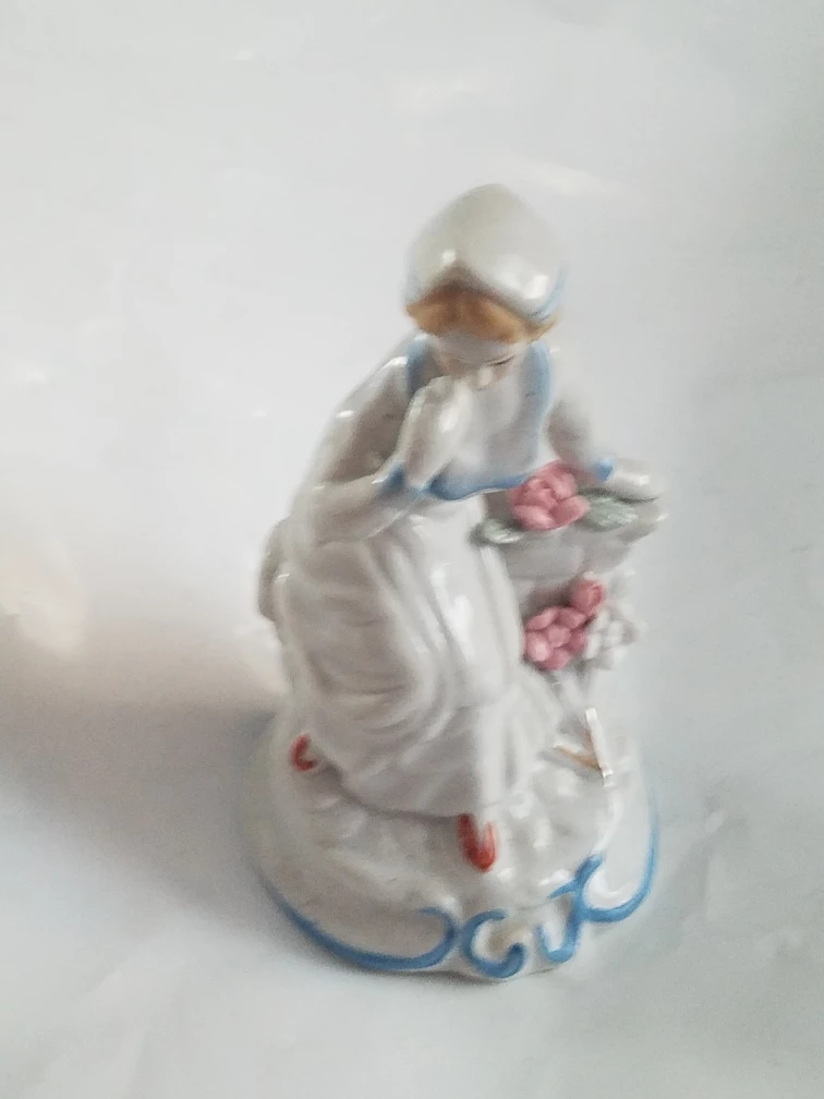 Vintage Porcelain Figurine Woman with Flowers