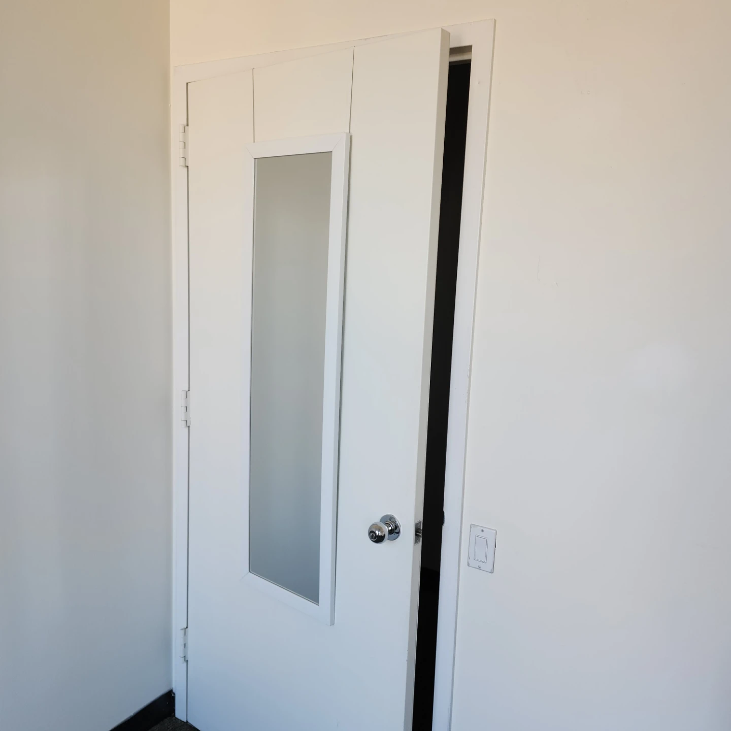 Over-the-Door Mirror - photo 2