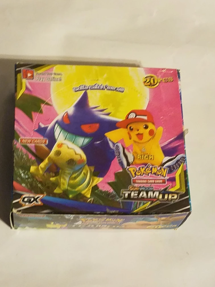 Pokemon Sun & Moon Team Up Trading Card Game