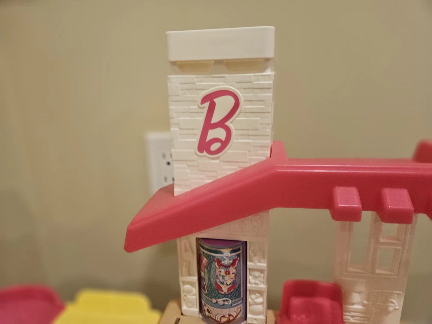 Fisher-Price Little People Barbie DreamHouse - photo 3