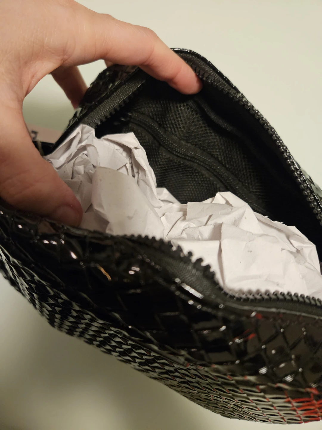 MOVING SALE!-  Black Weaved Toiletry Bag - New! - photo 2