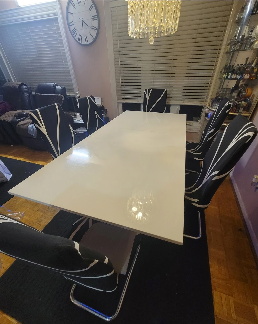 Dining Table with 6 Chairs