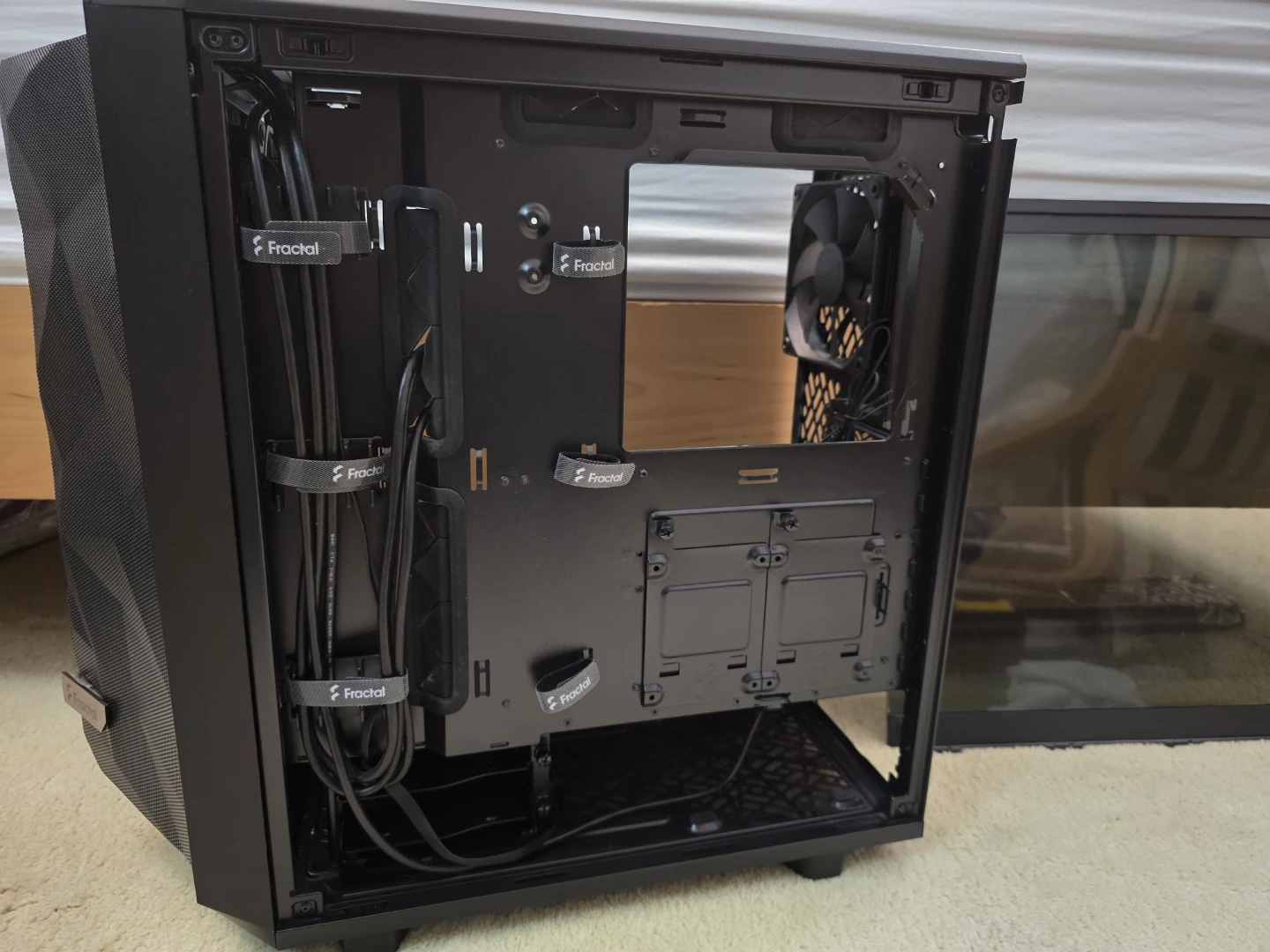 Meshify 2 Compact midtower PC case - photo 3