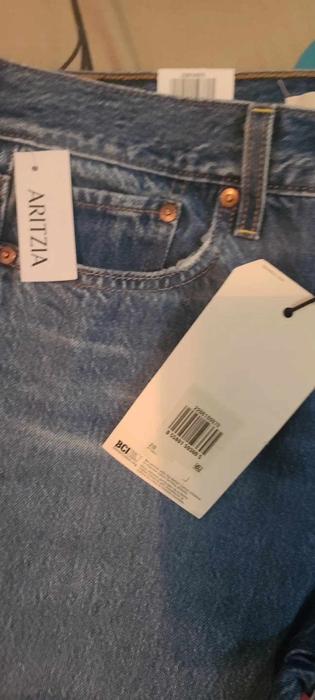 Levi's Women's Wedgie Jeans - Size 28 - photo 2