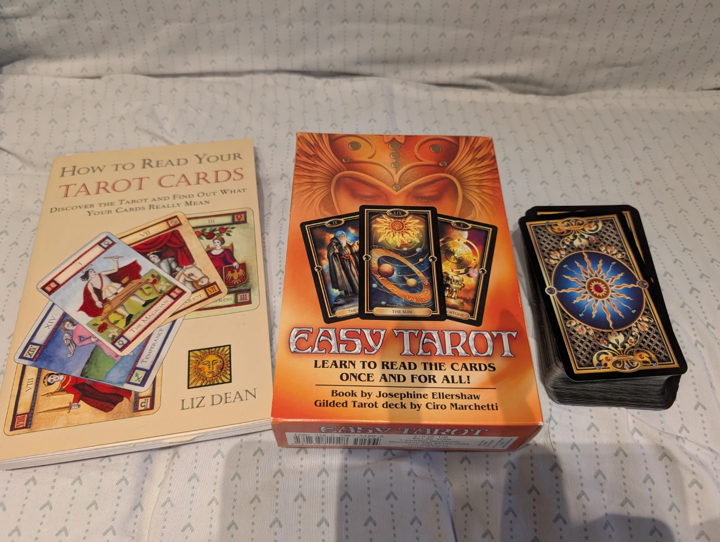 Easy Tarot Deck with Book