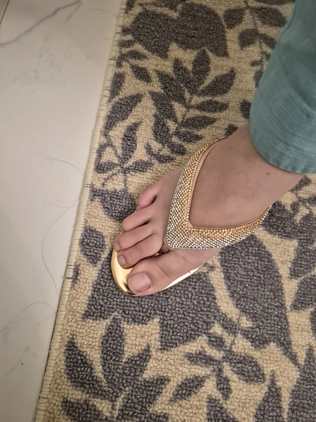 NINETY NINE Gold Sandals - Size 10 - photo 5