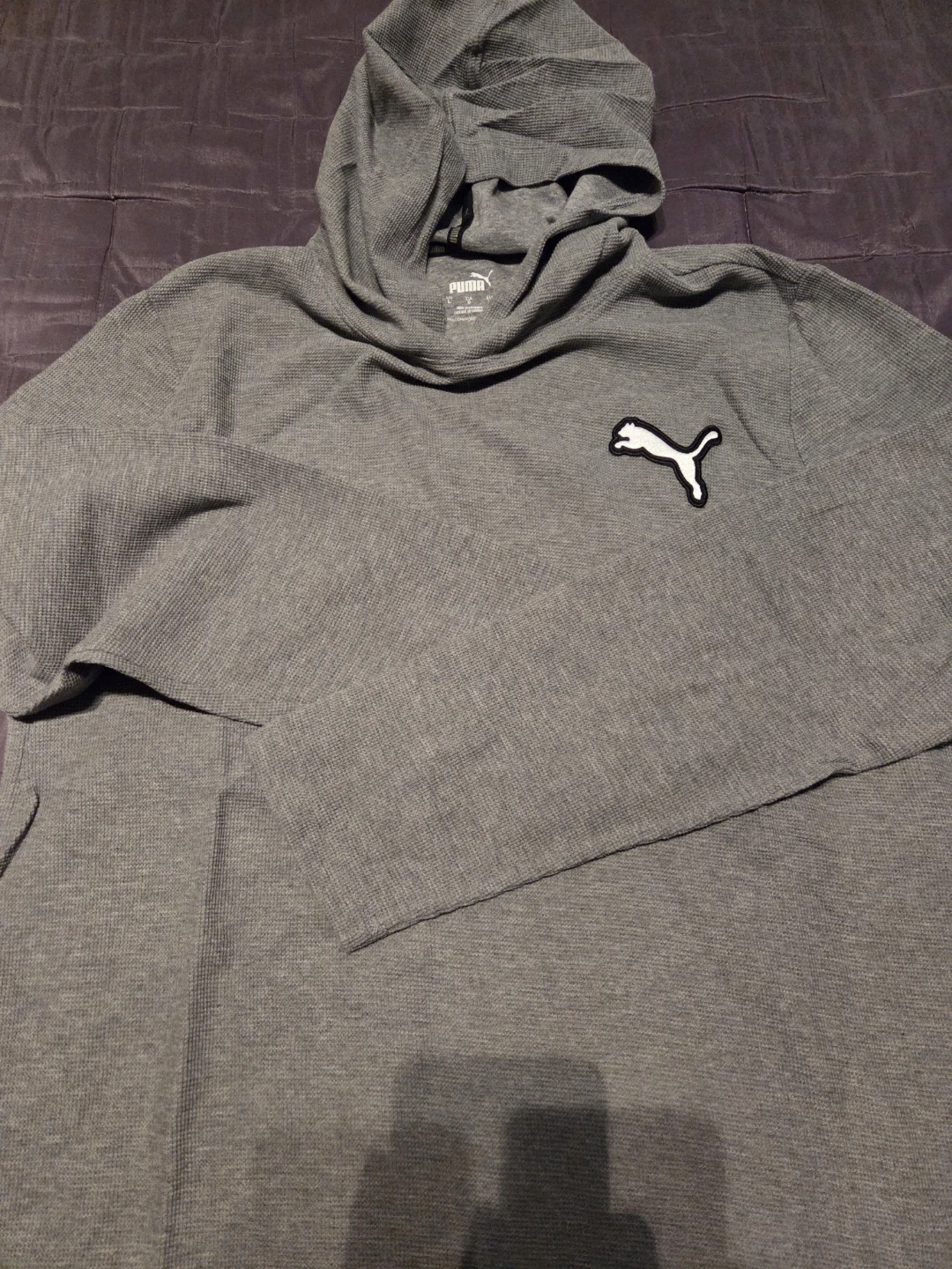 FREE men's Puma long sleeve shirt size L