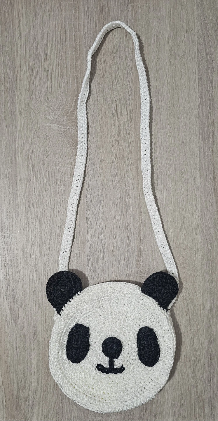 Crocheted Panda Face Bag - photo 4
