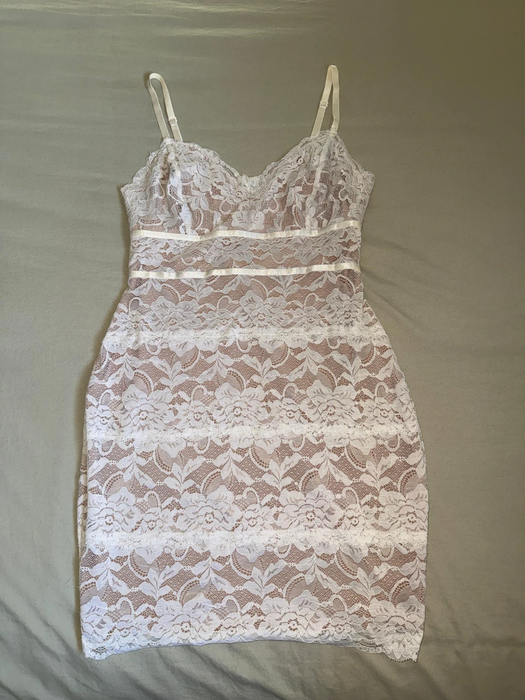 White Lace Dress (GUESS) - photo 2