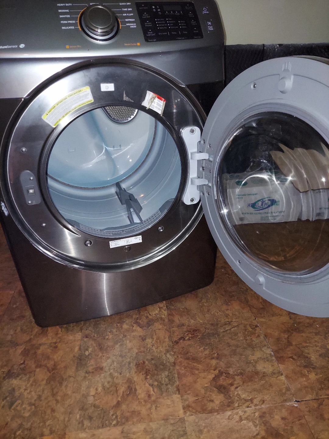 Samsung Steam Dryer - photo 2