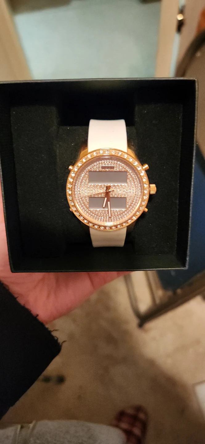 New Guess White Silicone Strap Watch with Box
