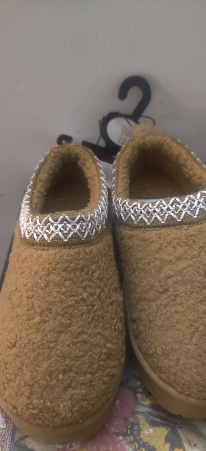 Alpine Fox Size 12  kids Slippers - New - photo 3