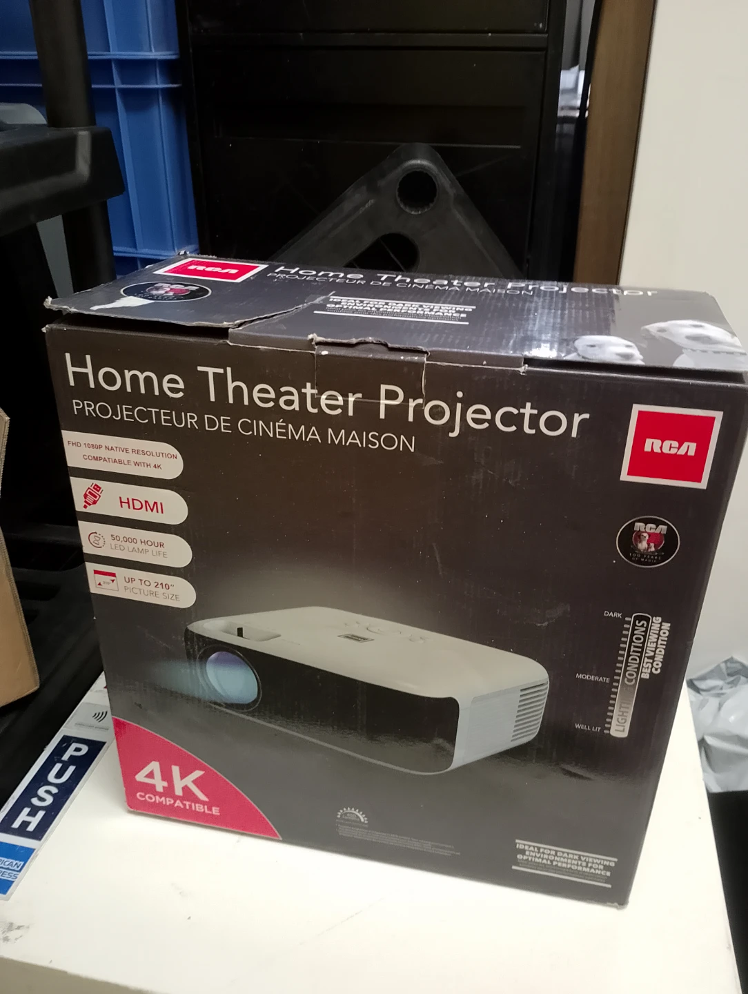 BNIB!!! RCA Home Theater Projector RPJ275