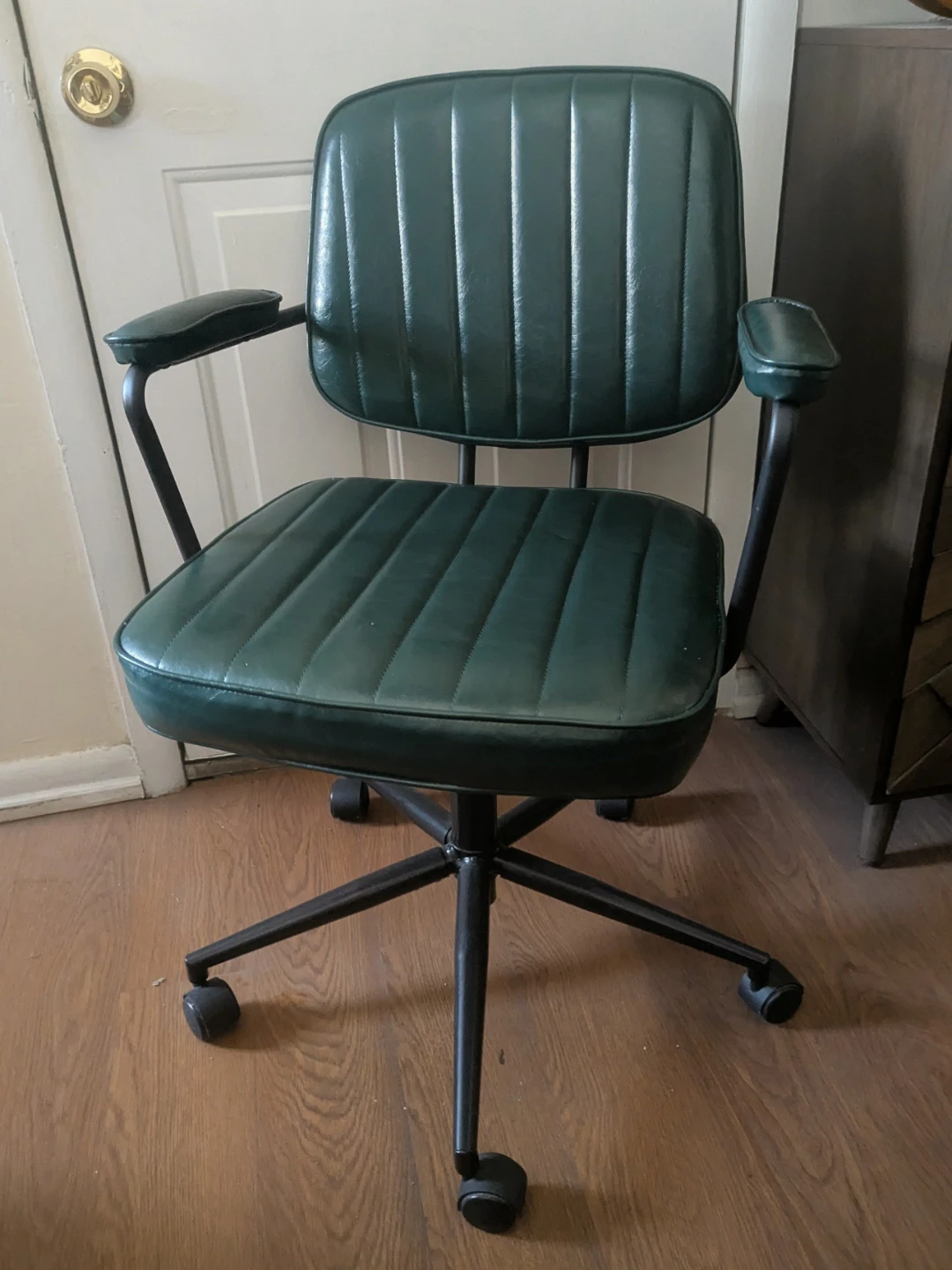 Green leather Office Chair