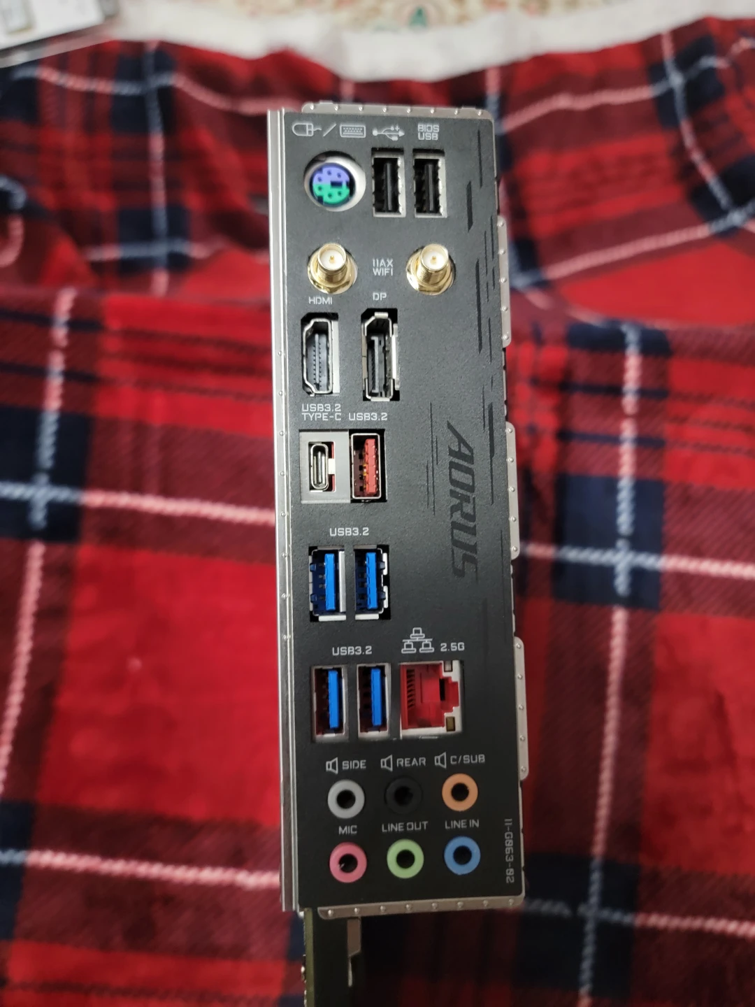 AORUS B560 PRO AX Motherboard as is - photo 2