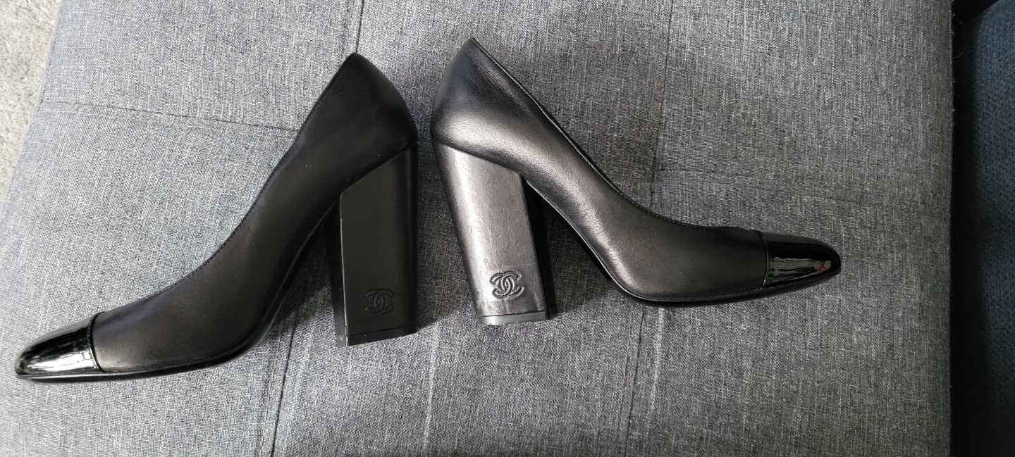Chanel Black Leather Cap Toe Block Heels - photo 4