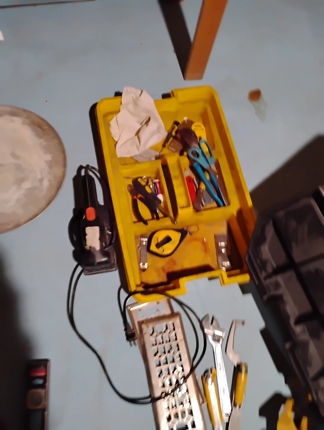 Tons of tools! - photo 4