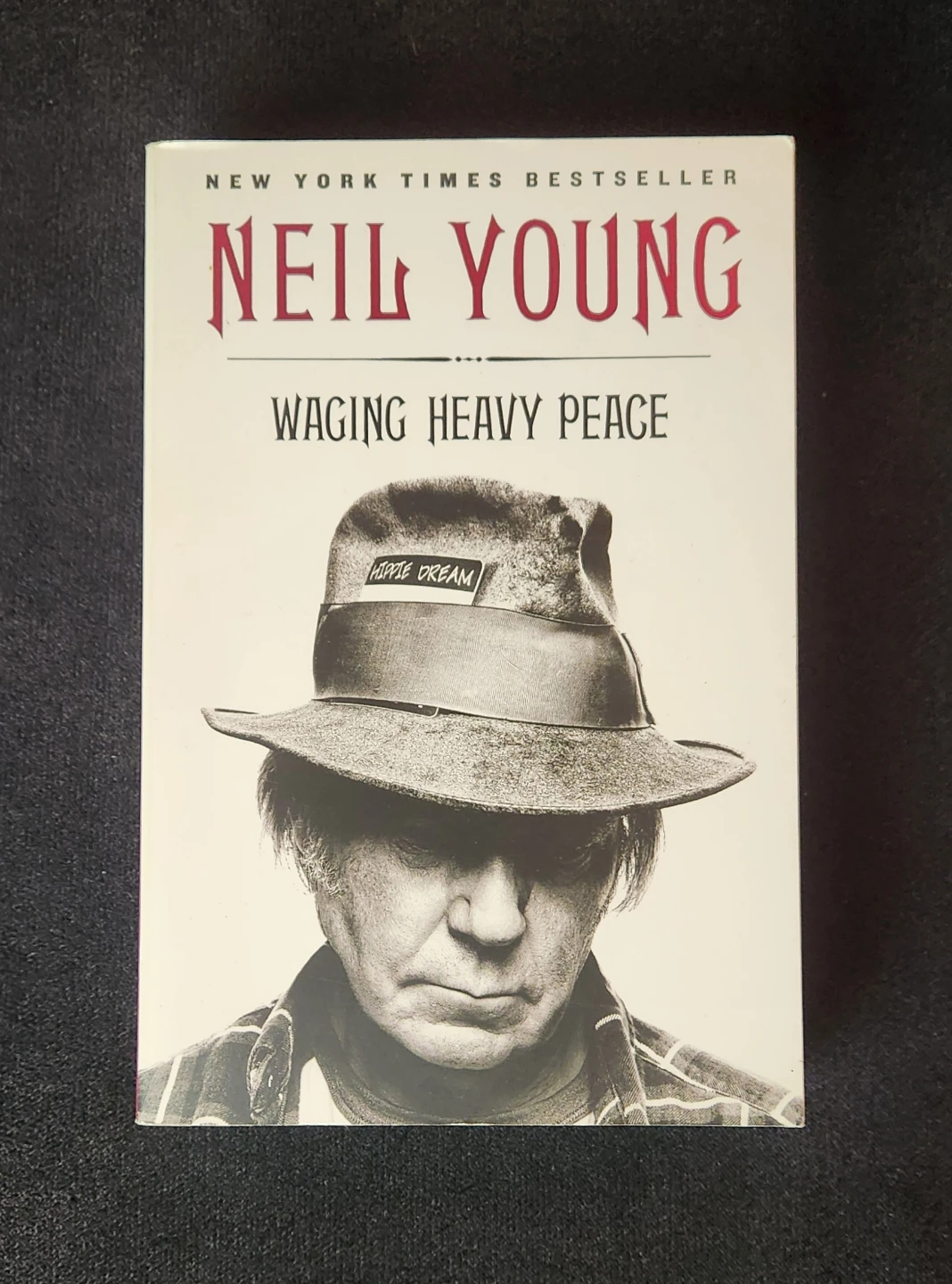 Neil Young - Waging Heavy Peace Book
