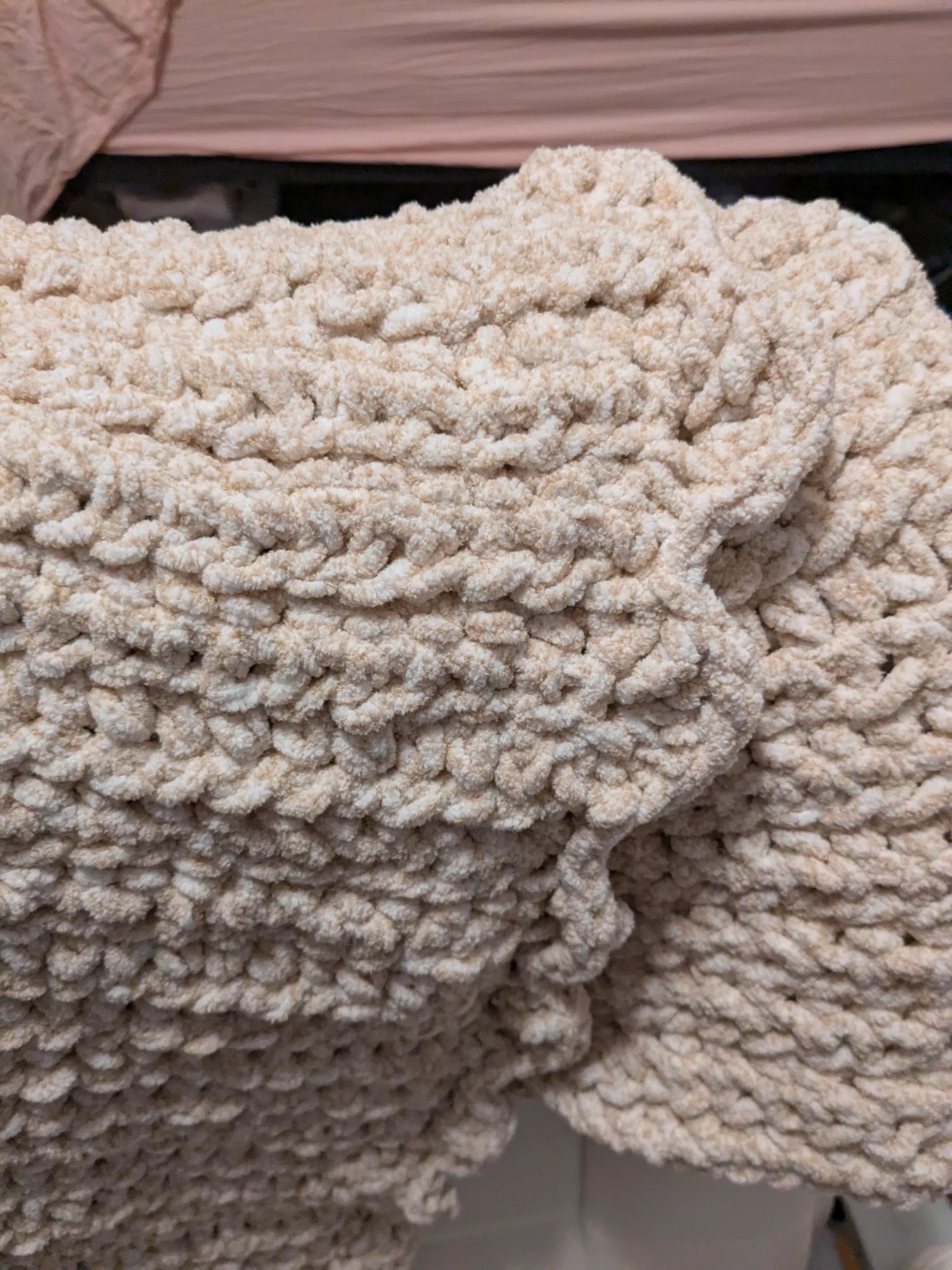 Cozy Crocheted baby blanket- Beige - photo 4