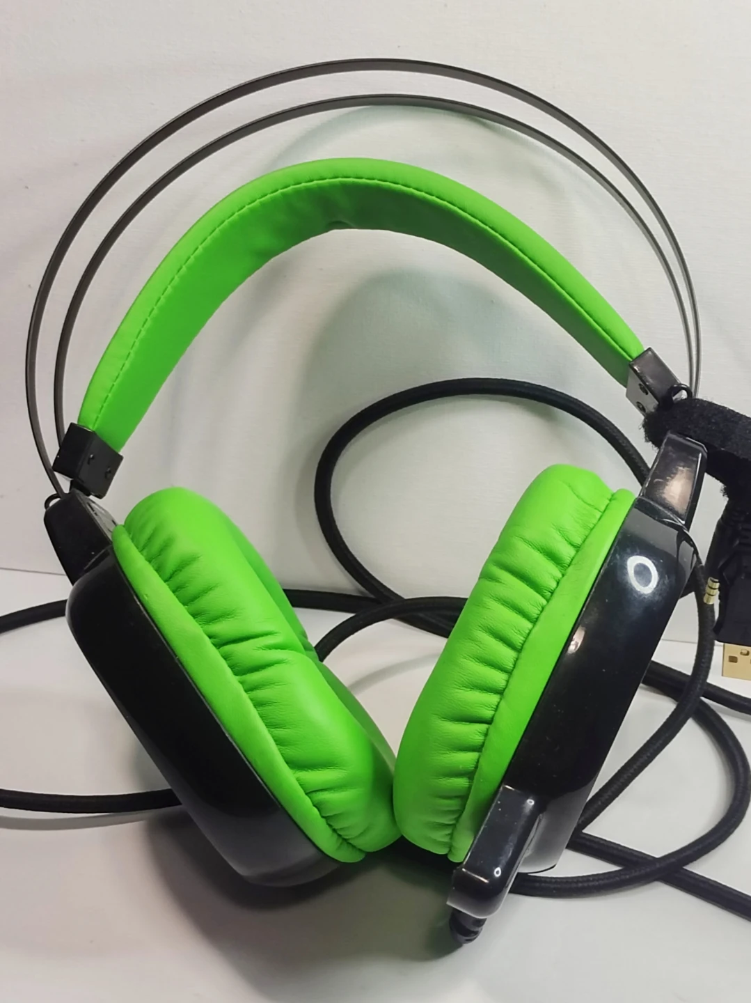 SoundLogic XT Gaming Headphones