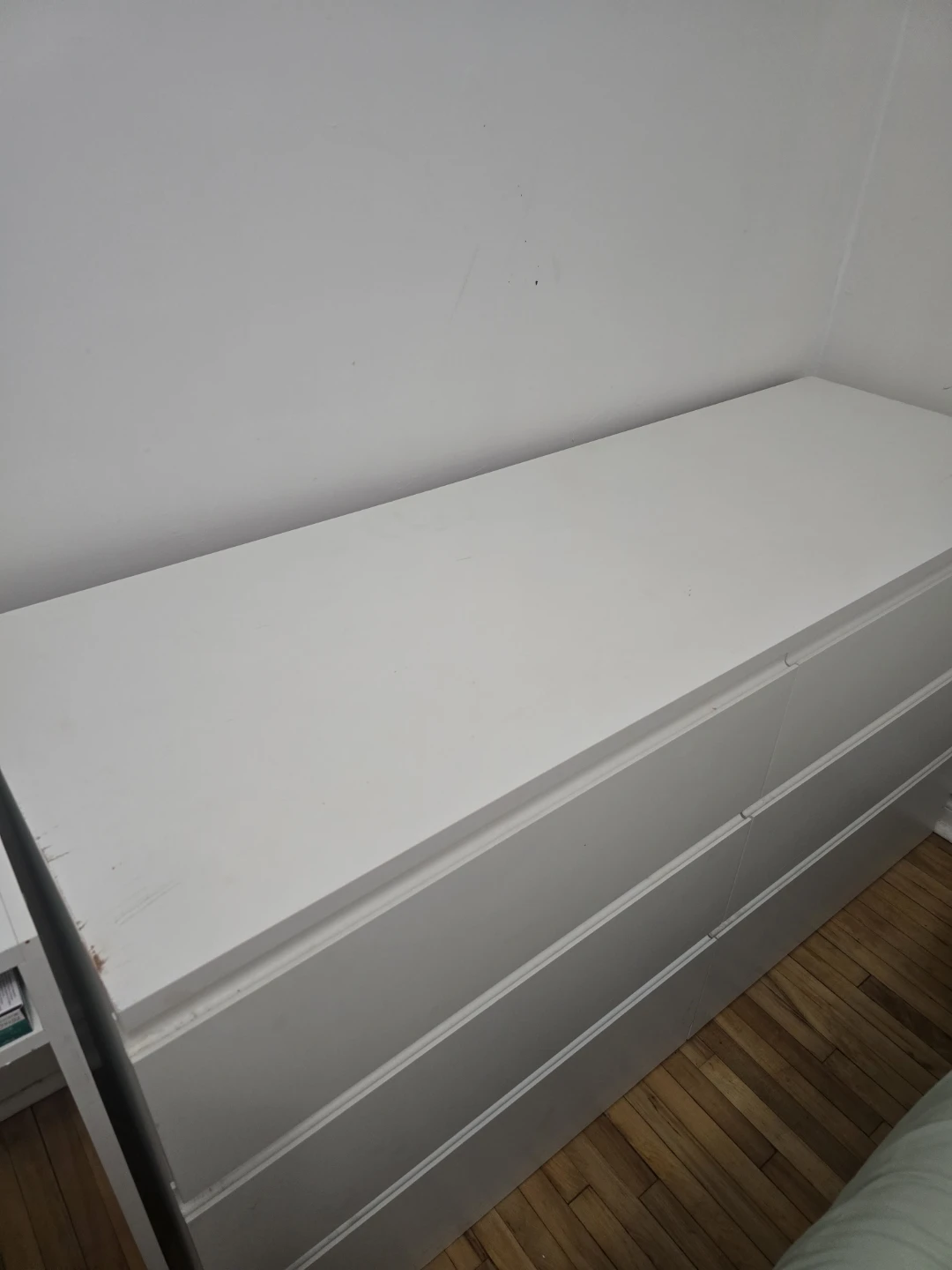 White 6-Drawer Dresser - photo 2