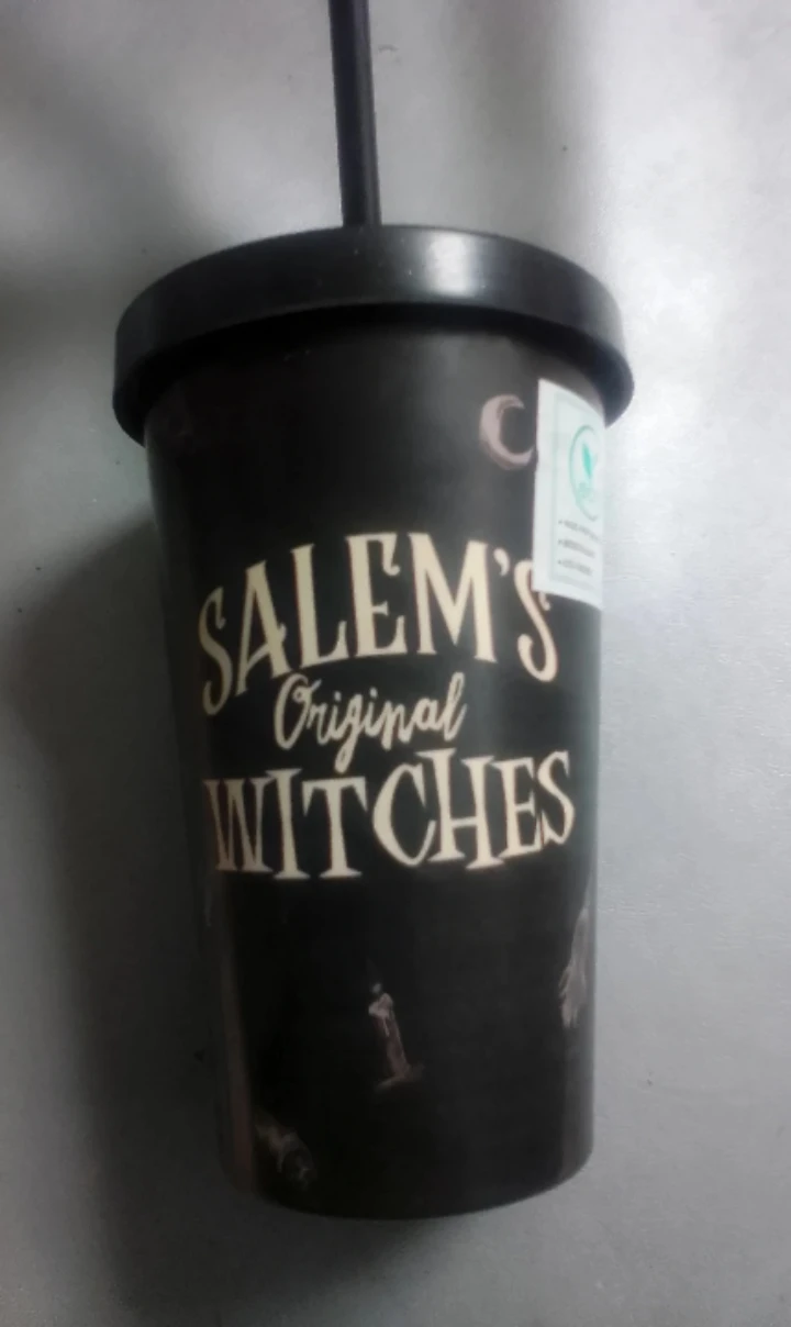 🥕 Salem's Original Witches Cup