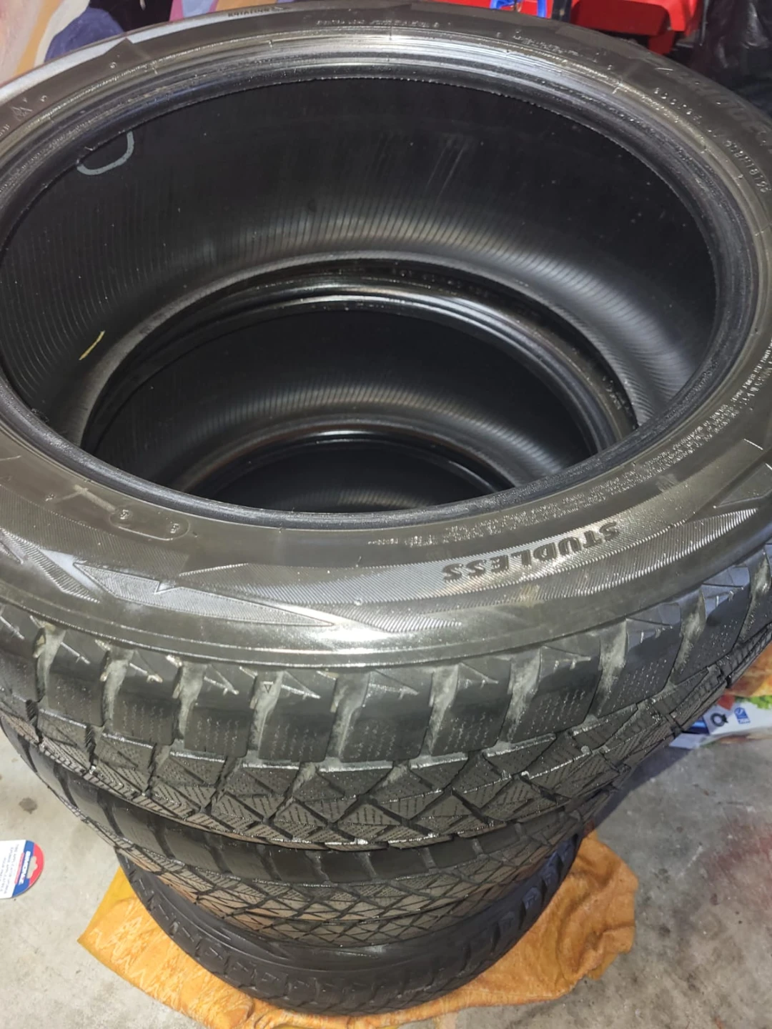 4 Dynamo Winter Tires 225/60R16 - photo 5