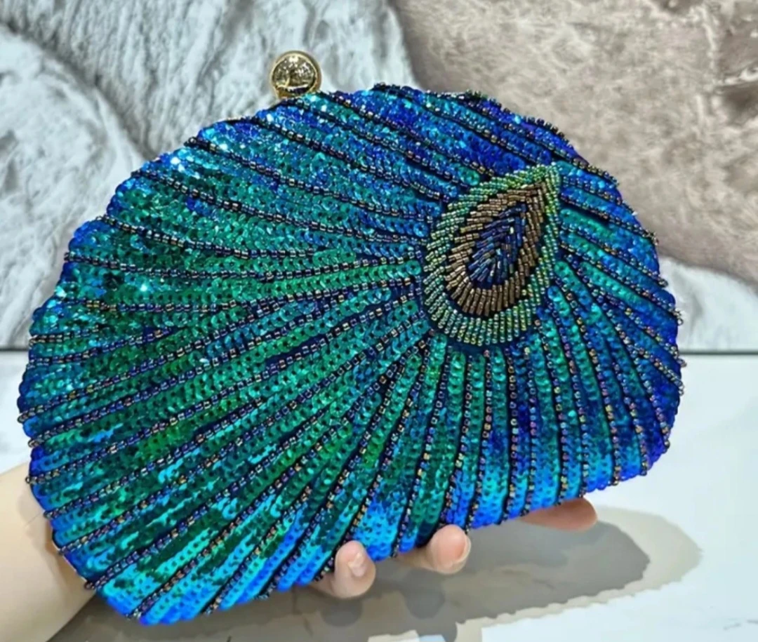 🧡Brand new Peacock Sequin Clutch Evening Bag - photo 5