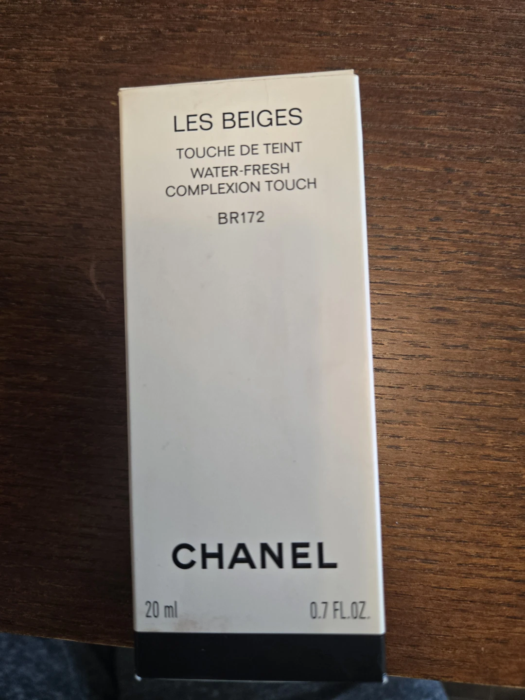 Chanel Les Beiges Water-Fresh Complexion Touch BR172 - photo 3