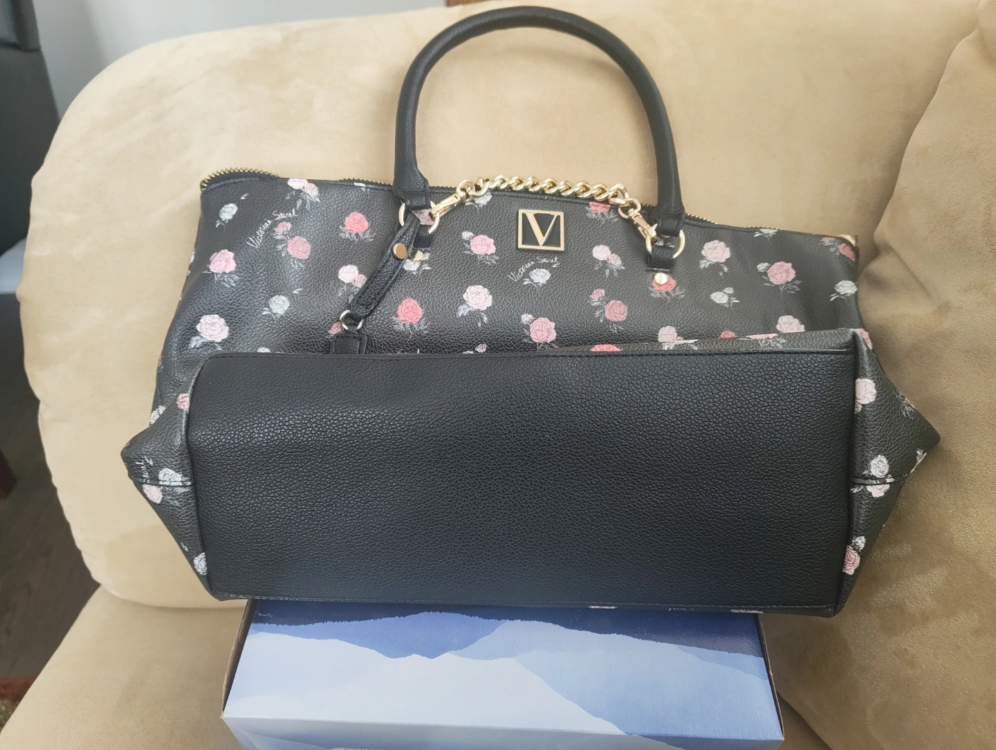 Victoria's Secret Black Floral Tote Bag - photo 3