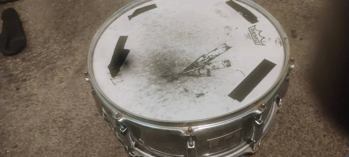 Pearl Snare Drum