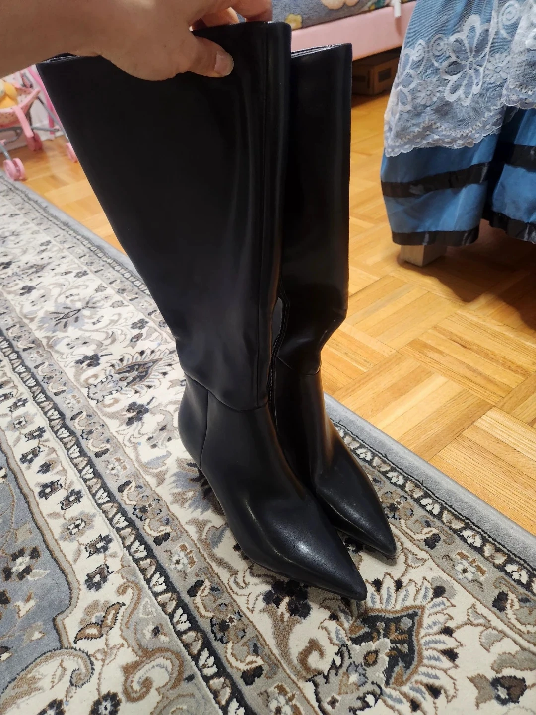 Need gone ASAP - Black knee high boots