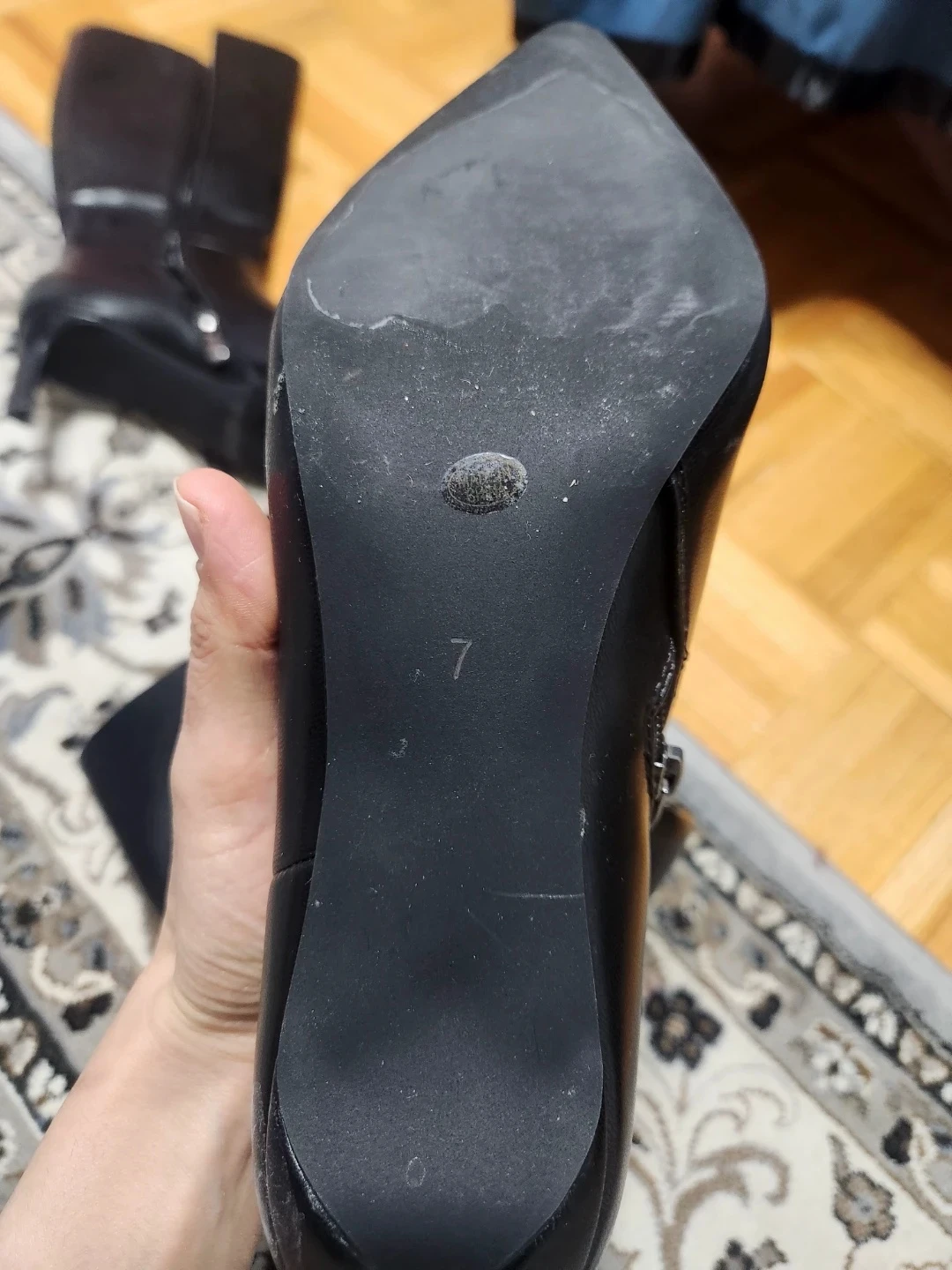 Need gone ASAP - Black knee high boots - photo 3