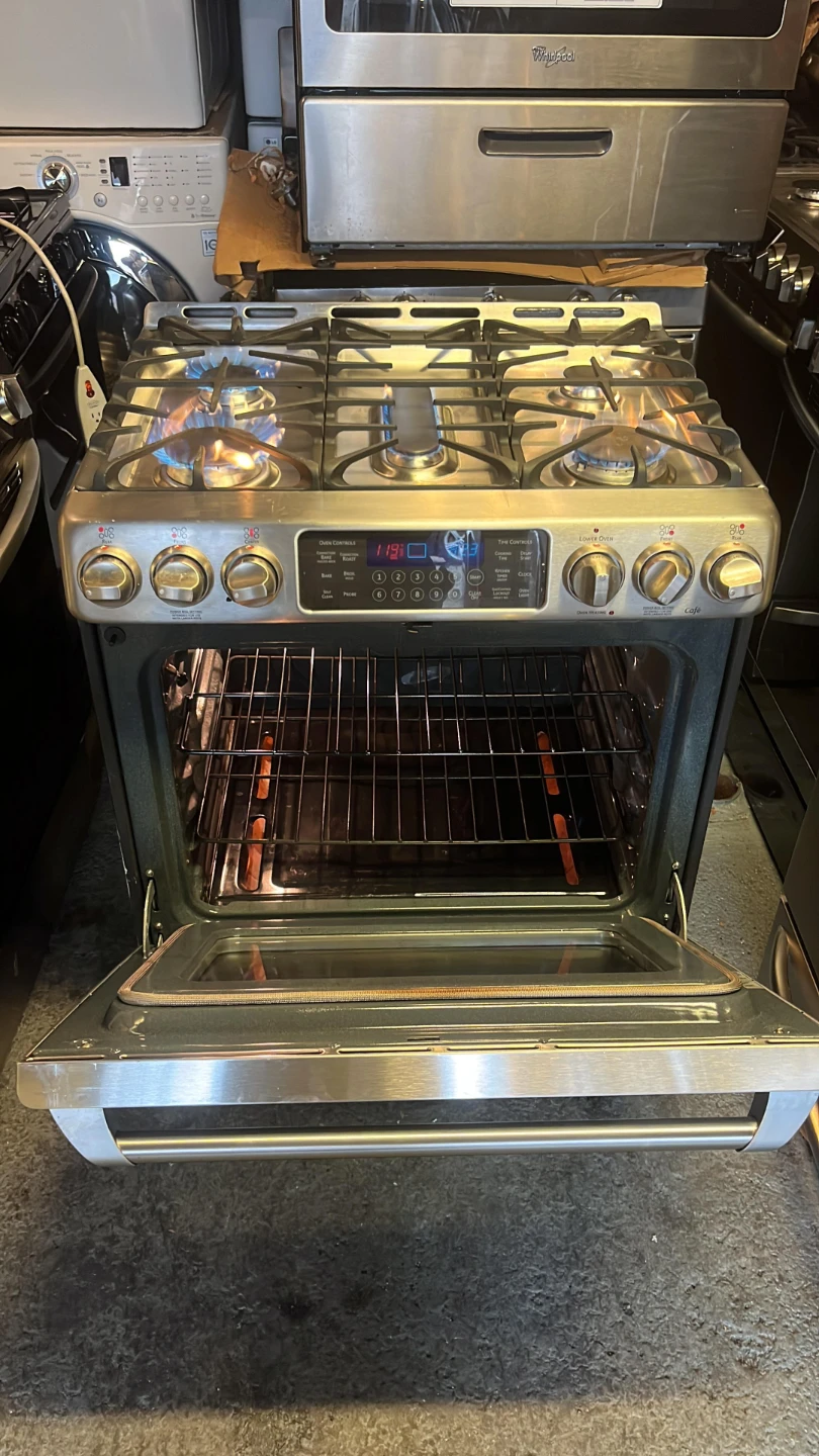 GE CAFE  Stainless Steel Gas Range 30 inch
