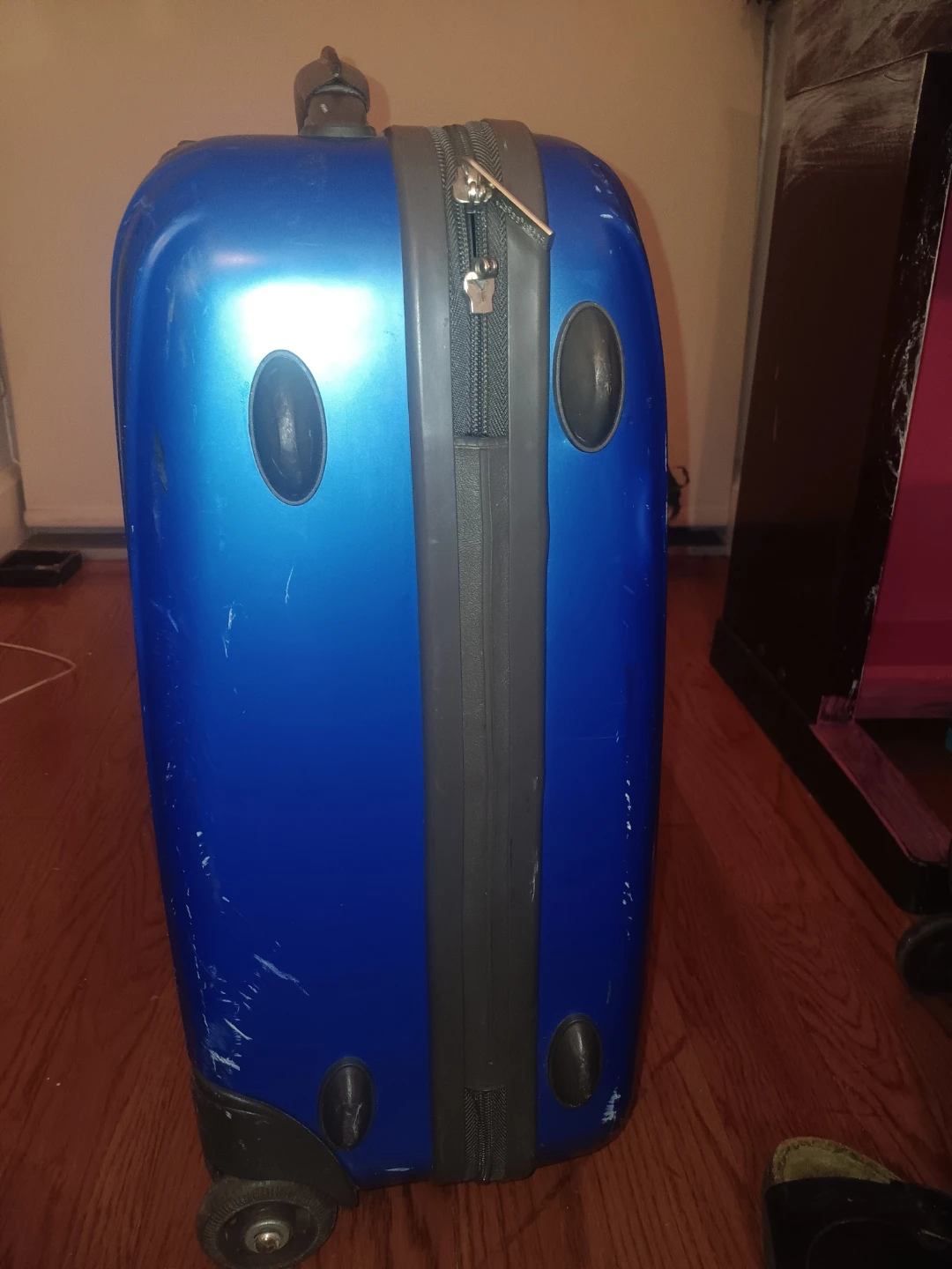 United Colors of Benetton Blue Carry-on Suitcase - photo 5