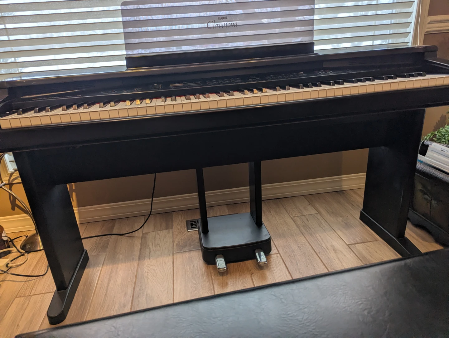 Yamaha Clavinova CVP-35 Digital Piano with books - photo 5