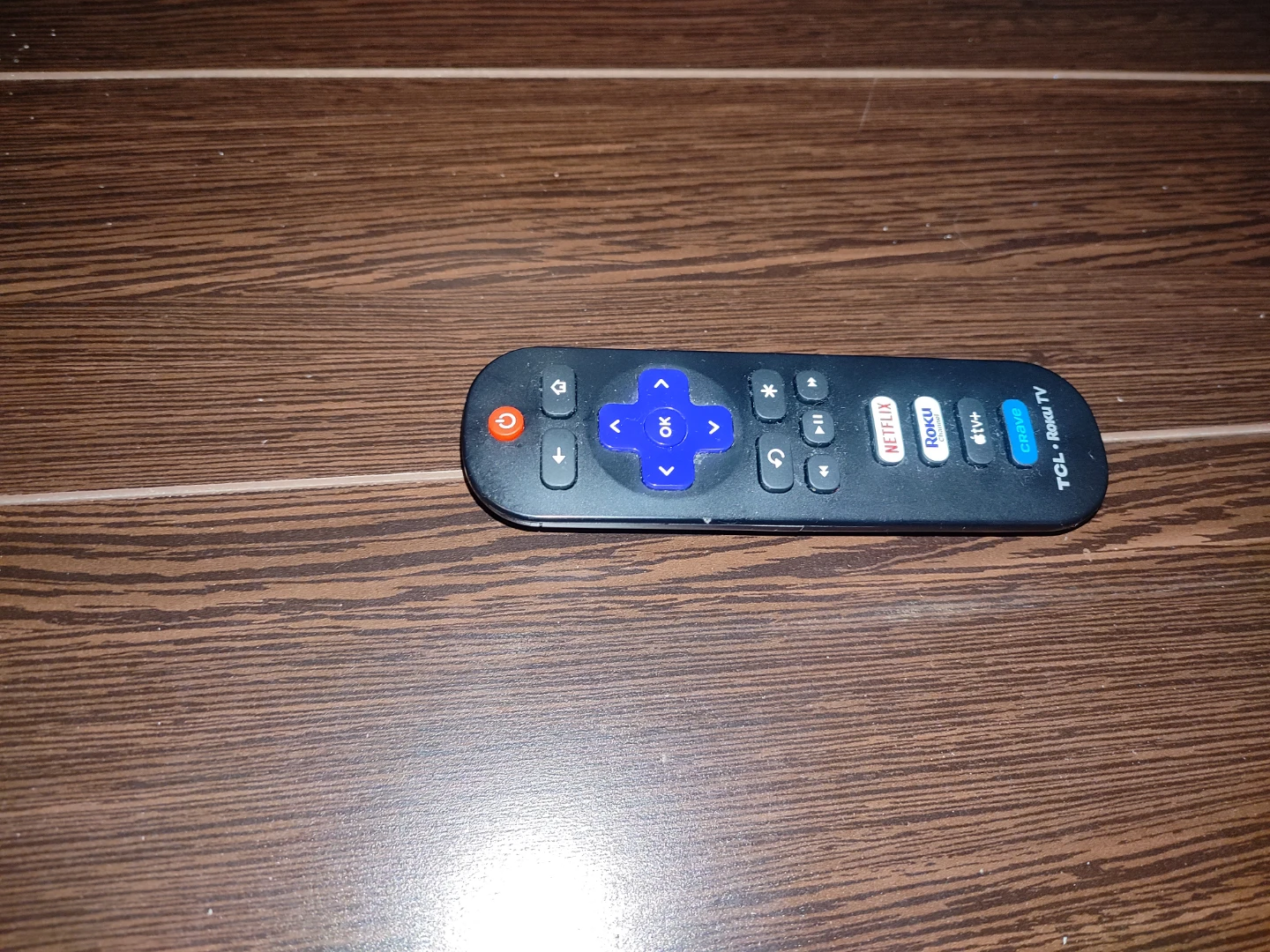 Like New TCL 43" 4K UHD HDR smart Roku TV. (43S455) - photo 4