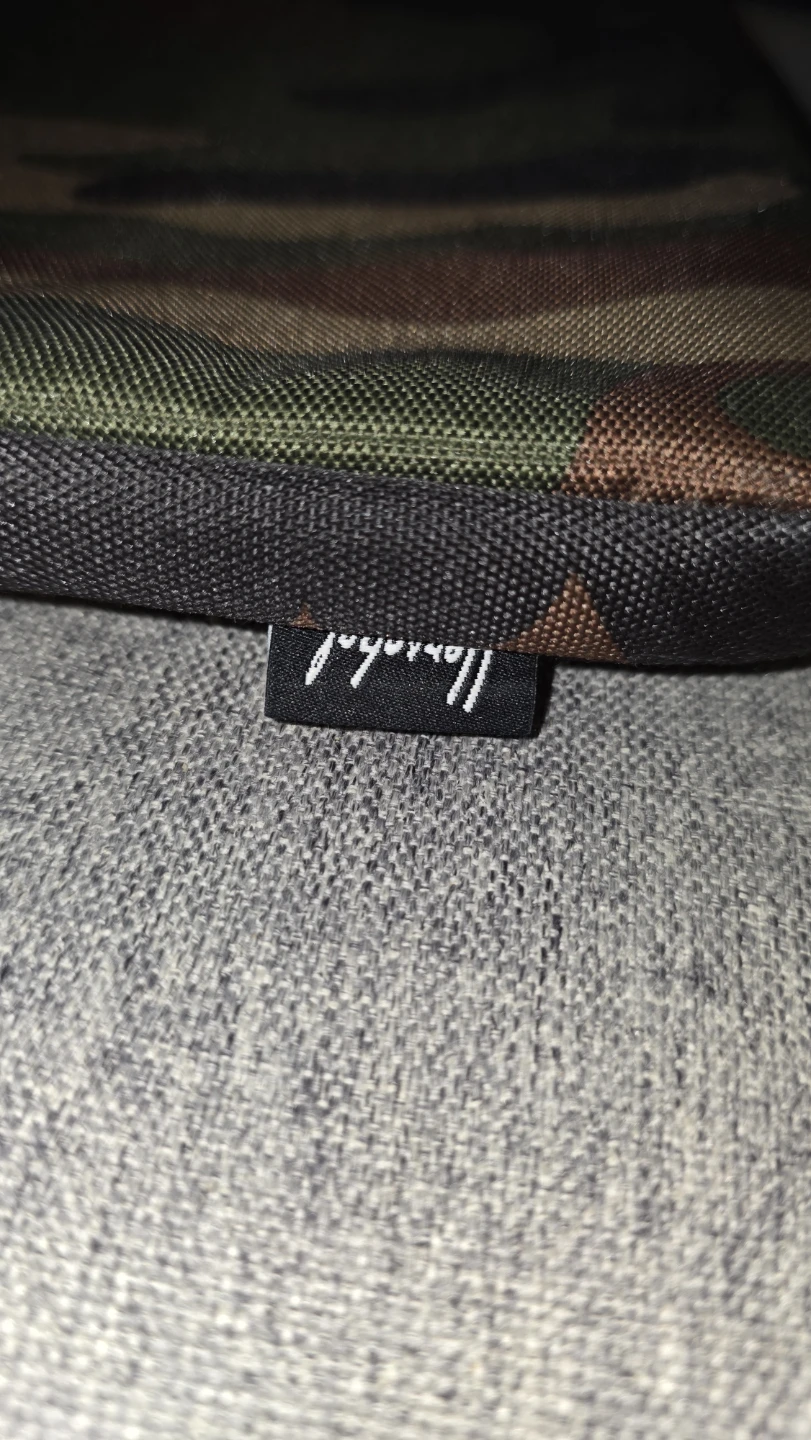 Herschel Camo Padded Laptop Case - photo 2