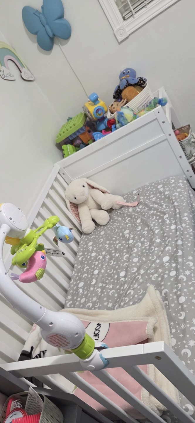 **Free Delivery in KWC **Dream on me crib - photo 2