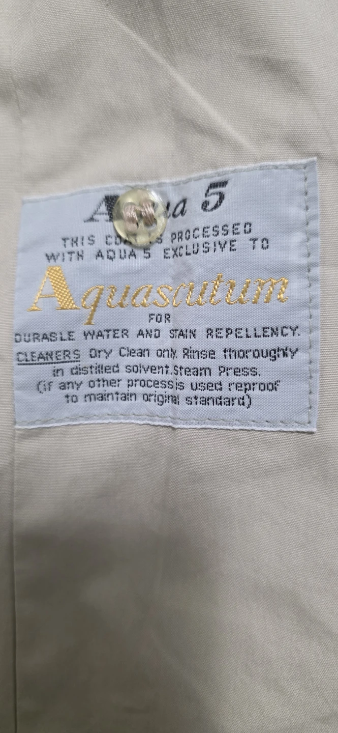 Vintage Aquascutum Men's Beige double breasted  thin trench coat - photo 2