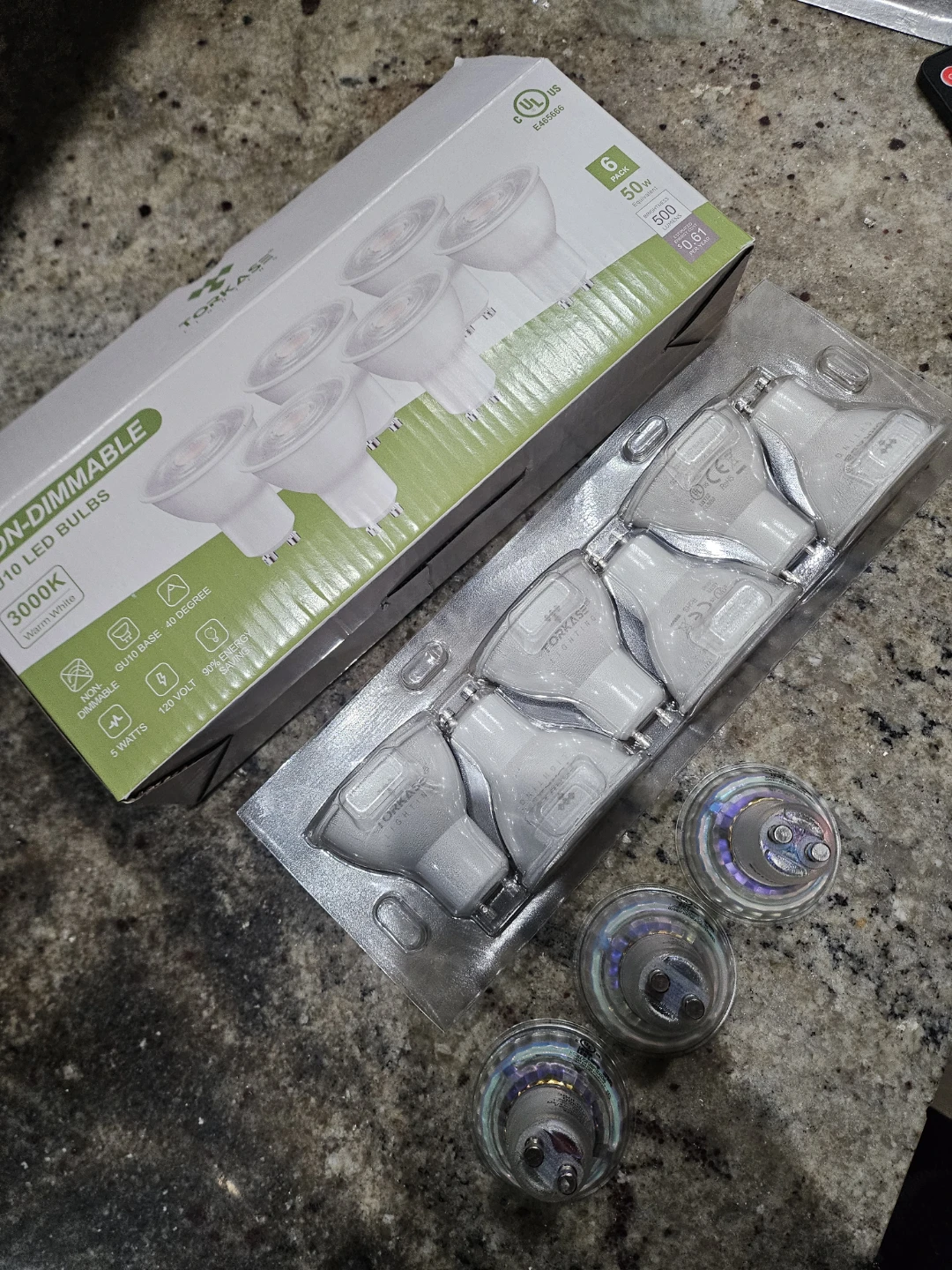 6x GU10 bulbs + 3 more