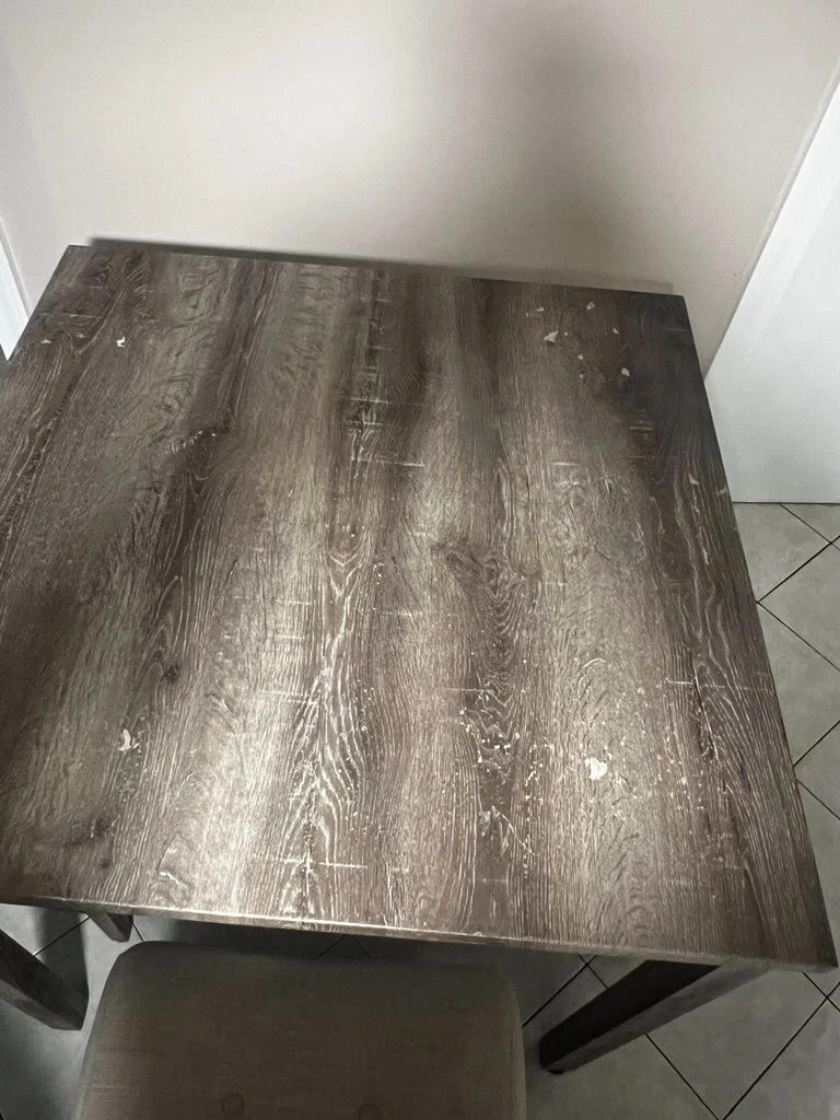 Dining Table with 4 Bar Stools - photo 4