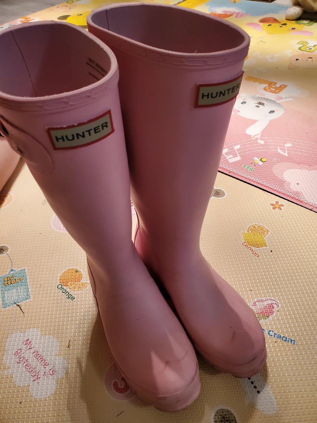 Hunter Pink Rain Boots - Size US 5