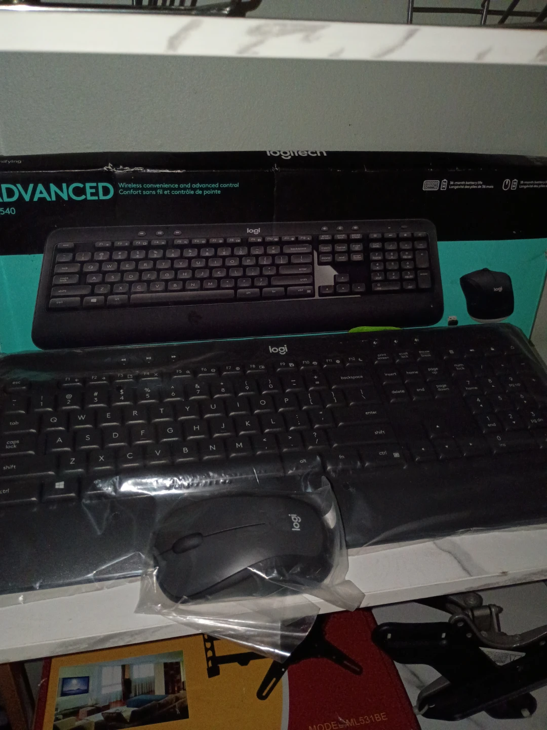Logitech MK540 Advanced Wireless Keyboard and Mouse - photo 3
