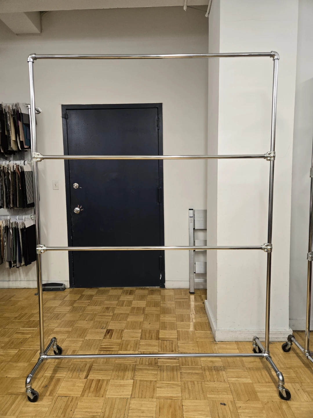 Industrial pipe clothing racks with wheels - photo 5