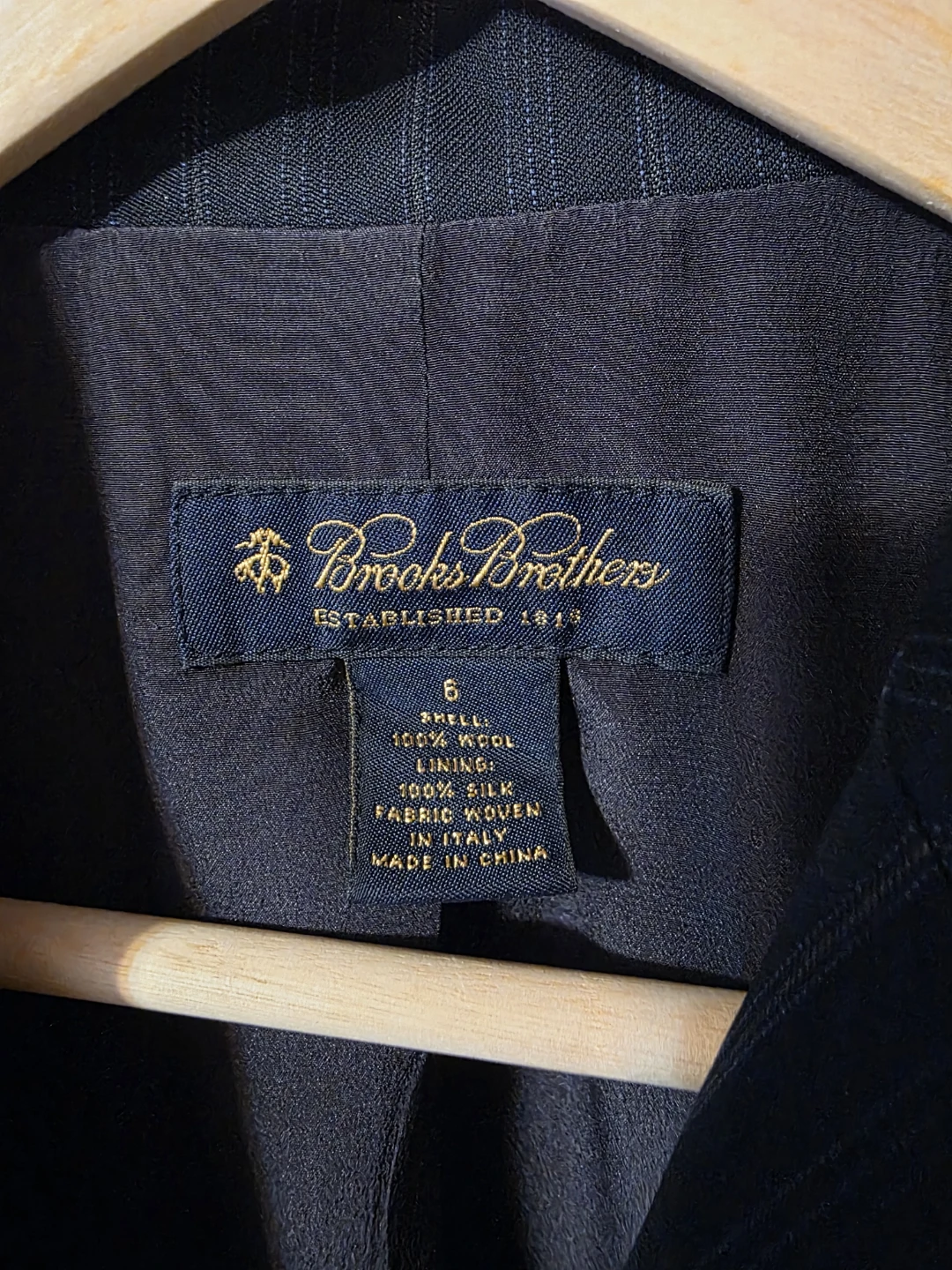Brooks Brothers Size 6 Wool Silk Pinstripe Blazer - photo 4