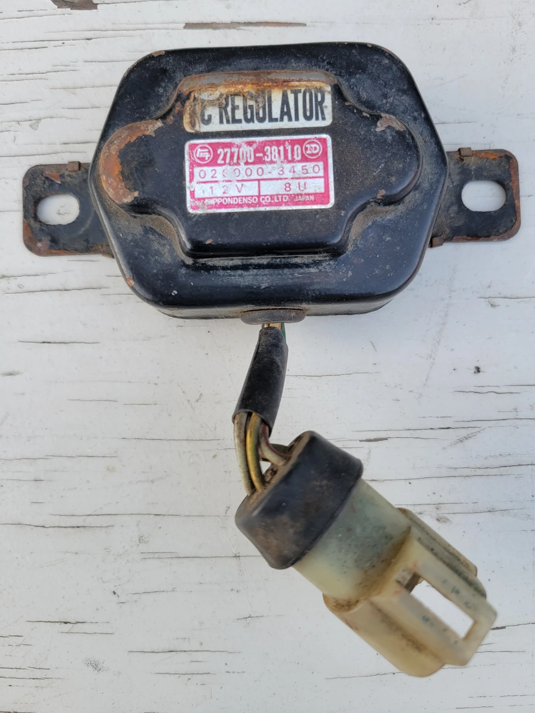 Nippondenso Voltage Regulator 27700-38110